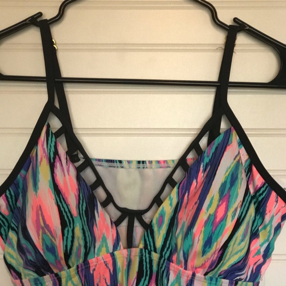 Cole of California Halter Tankini NWT Size Large - Picture 11 of 13